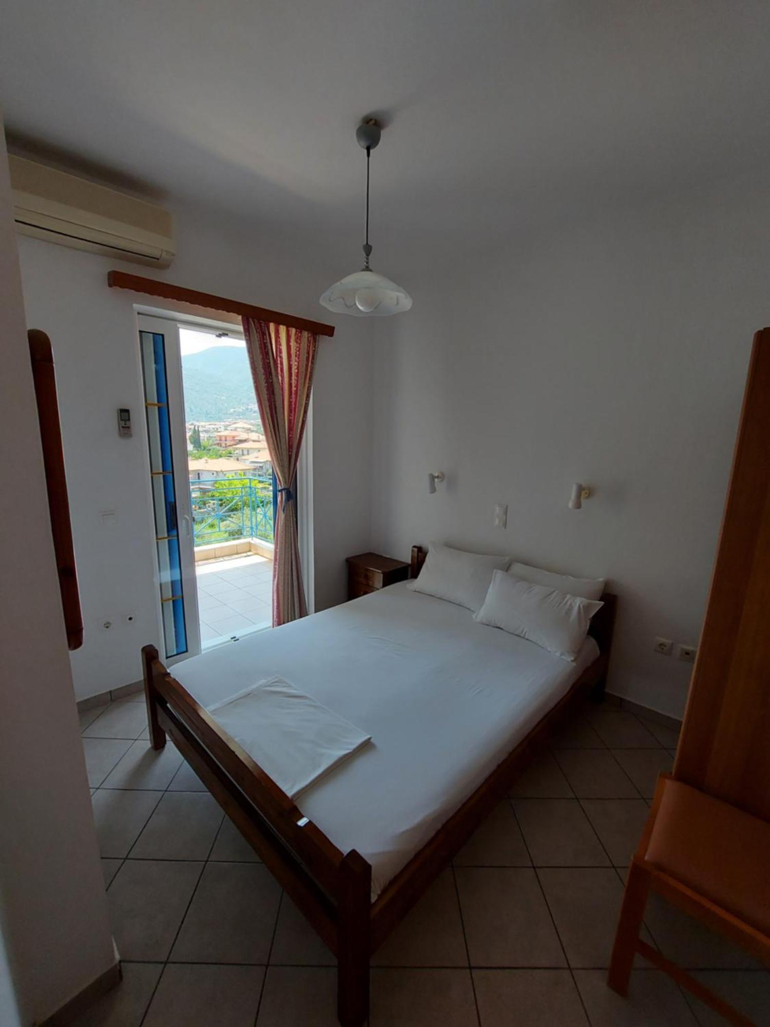 Matina Apartments Tyros ห้อง รูปภาพ