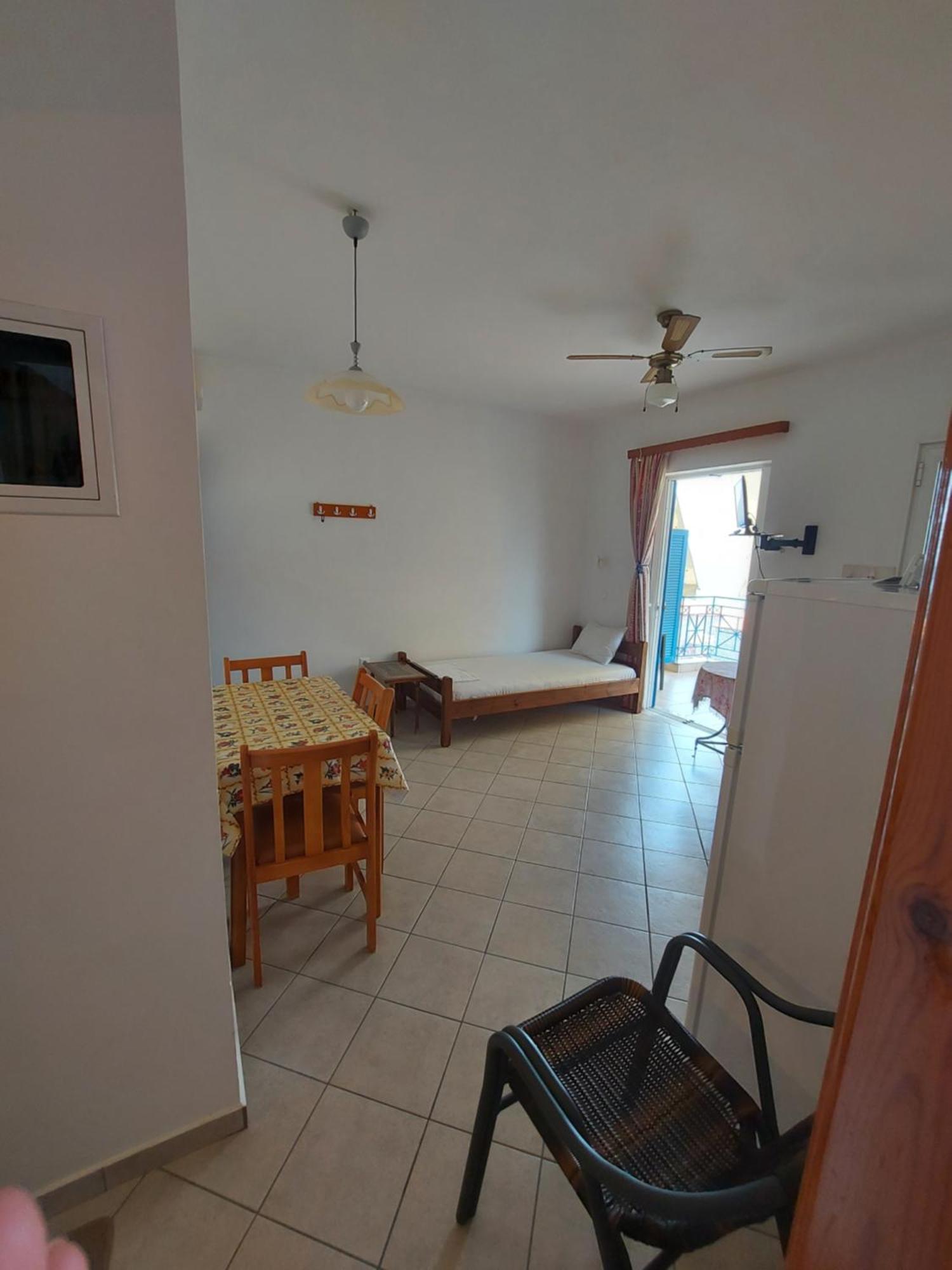 Matina Apartments Tyros ห้อง รูปภาพ